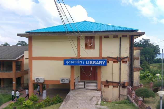 Mahatma Gandhi Government College-image