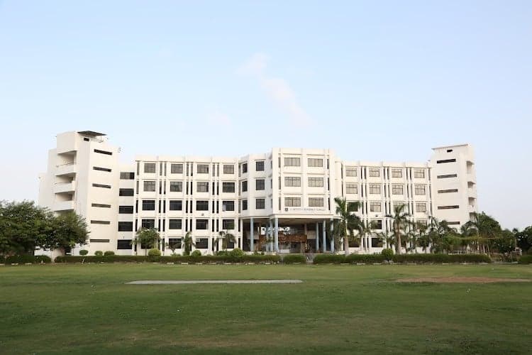 LJ Polytechnic-image