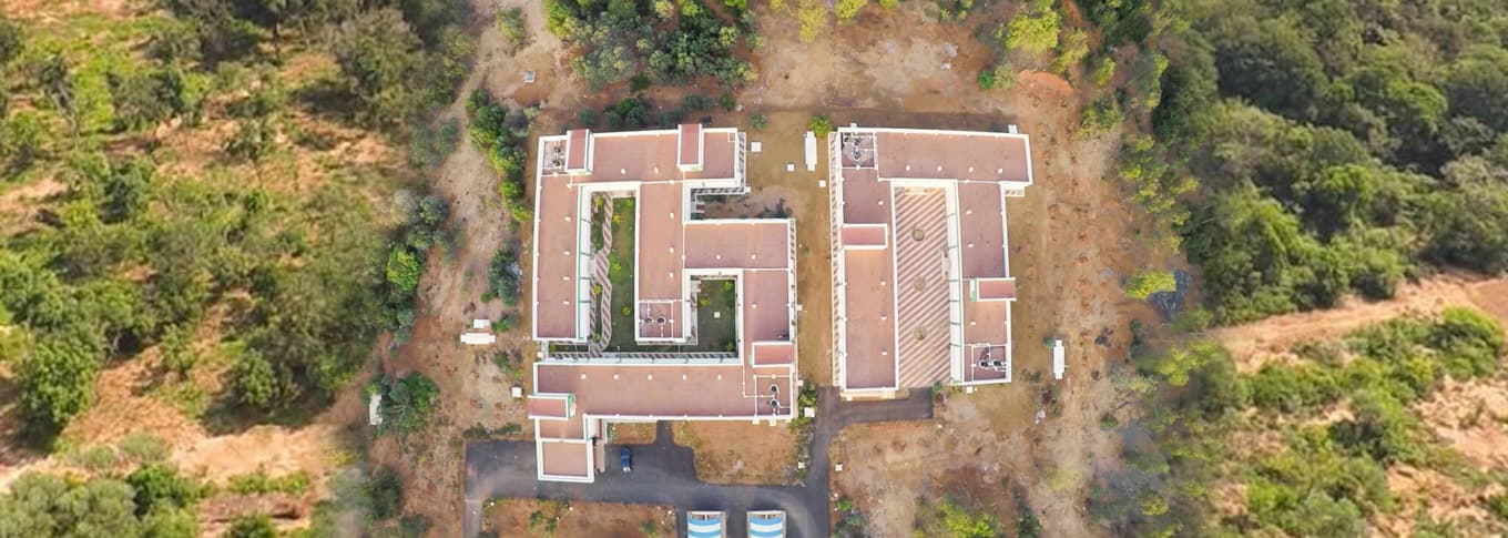 Tamil University-image