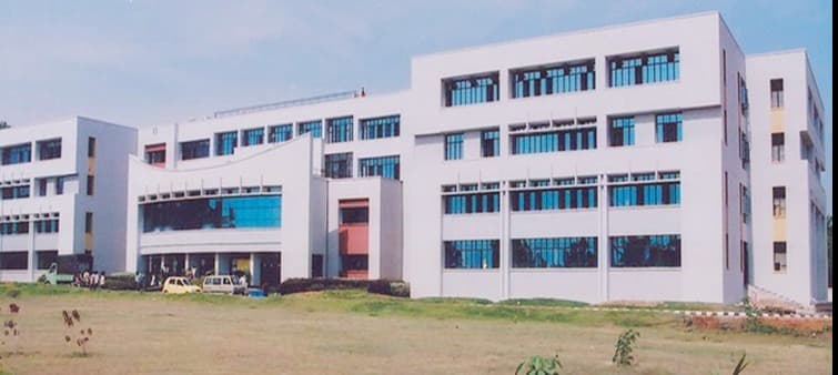 Rai Technology University-image