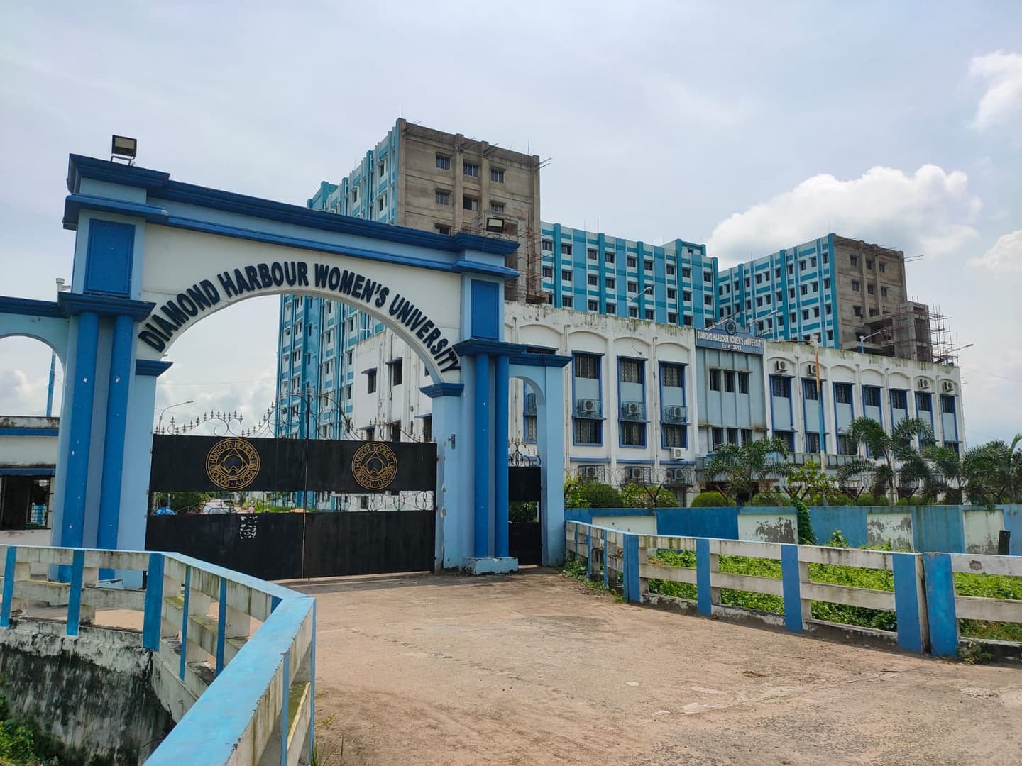 Diamond Harbour Women’s University-image