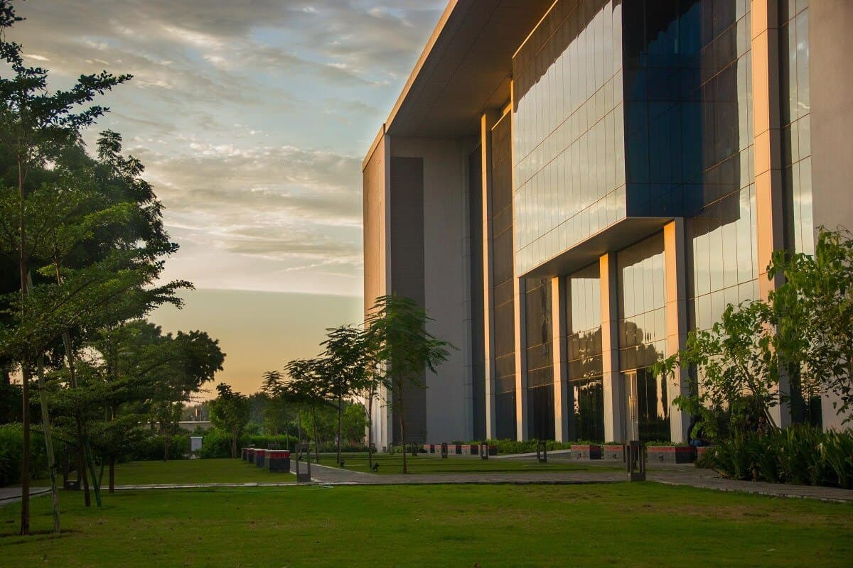 BU Noida-gallery-image-3