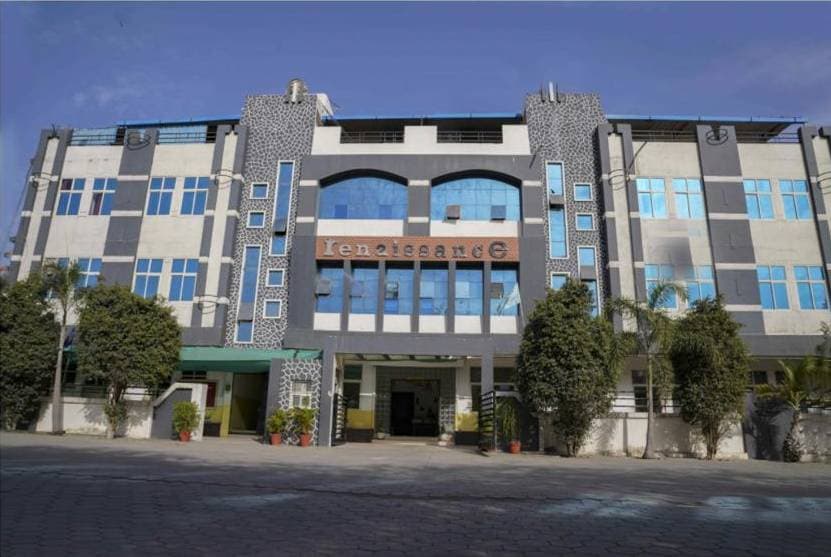 Renaissance University-image