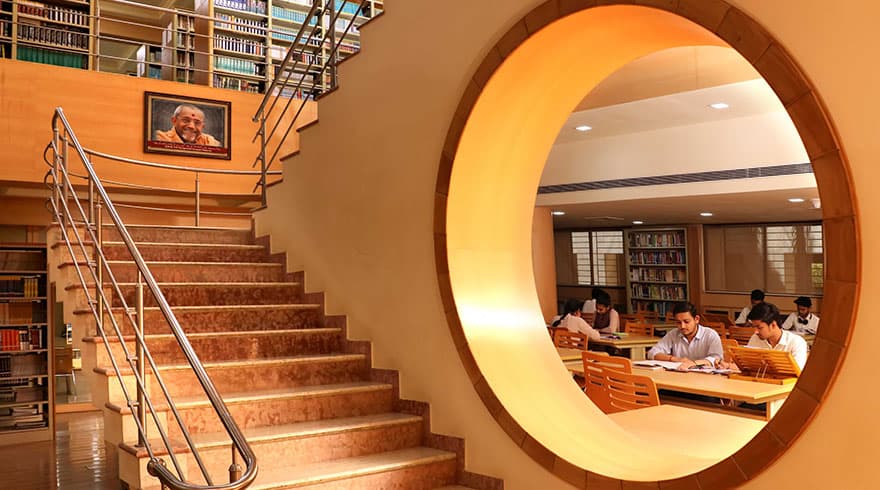 Atmiya University-image