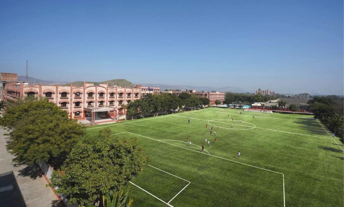 LORDS UNIVERSITY-gallery-image-1