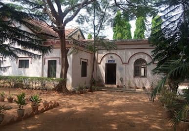 DR. LALITHA MANOHARAN COLLEGE OF NURSING-image