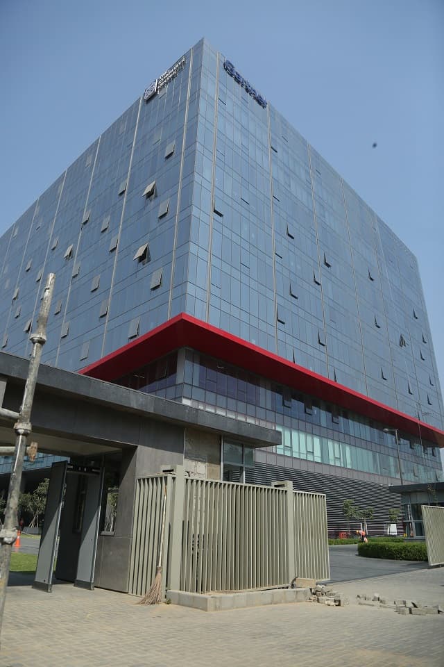 Master's Union School of Business-gallery-image-2