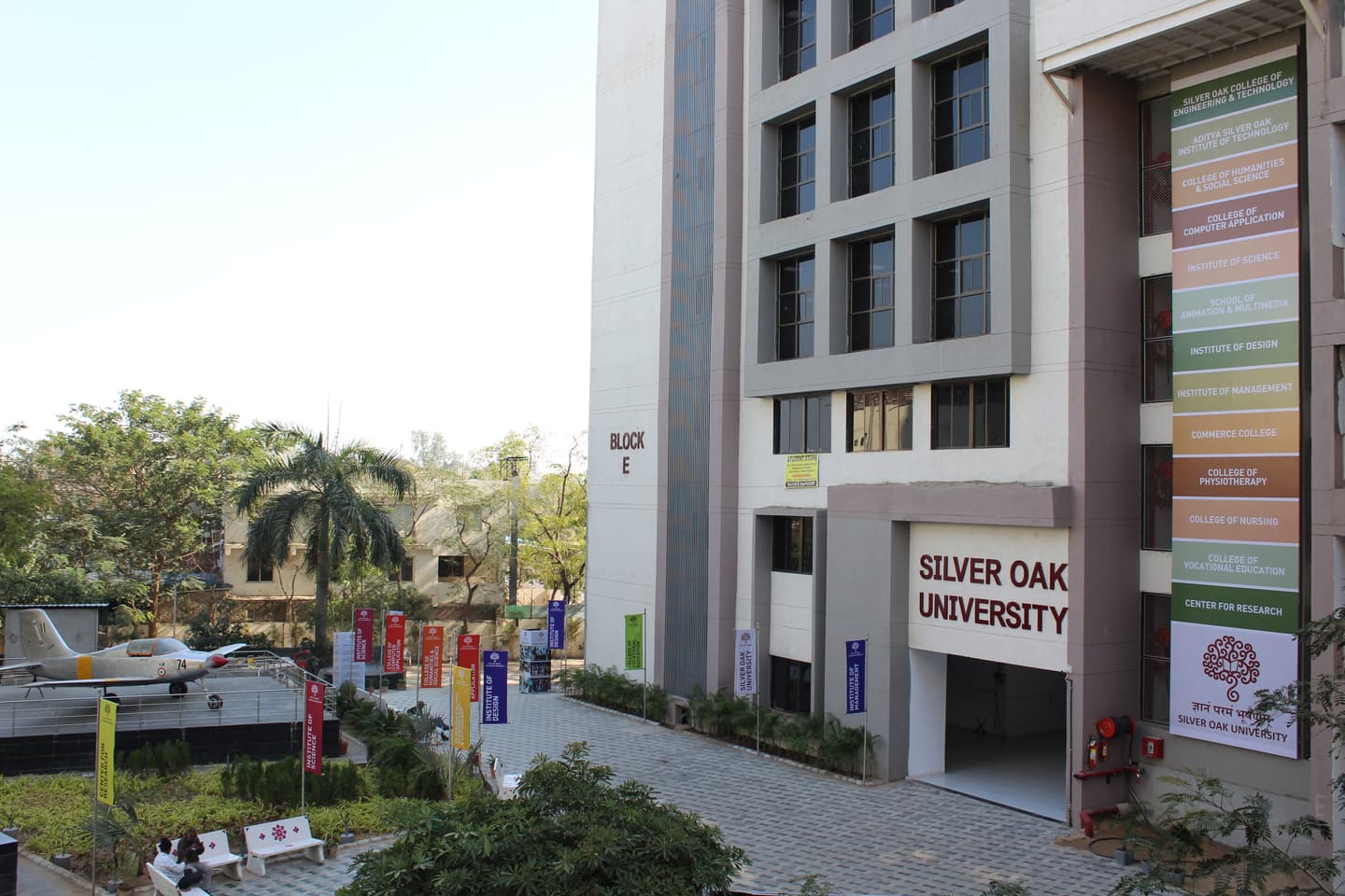 Silver Oak Group of Institutions-image