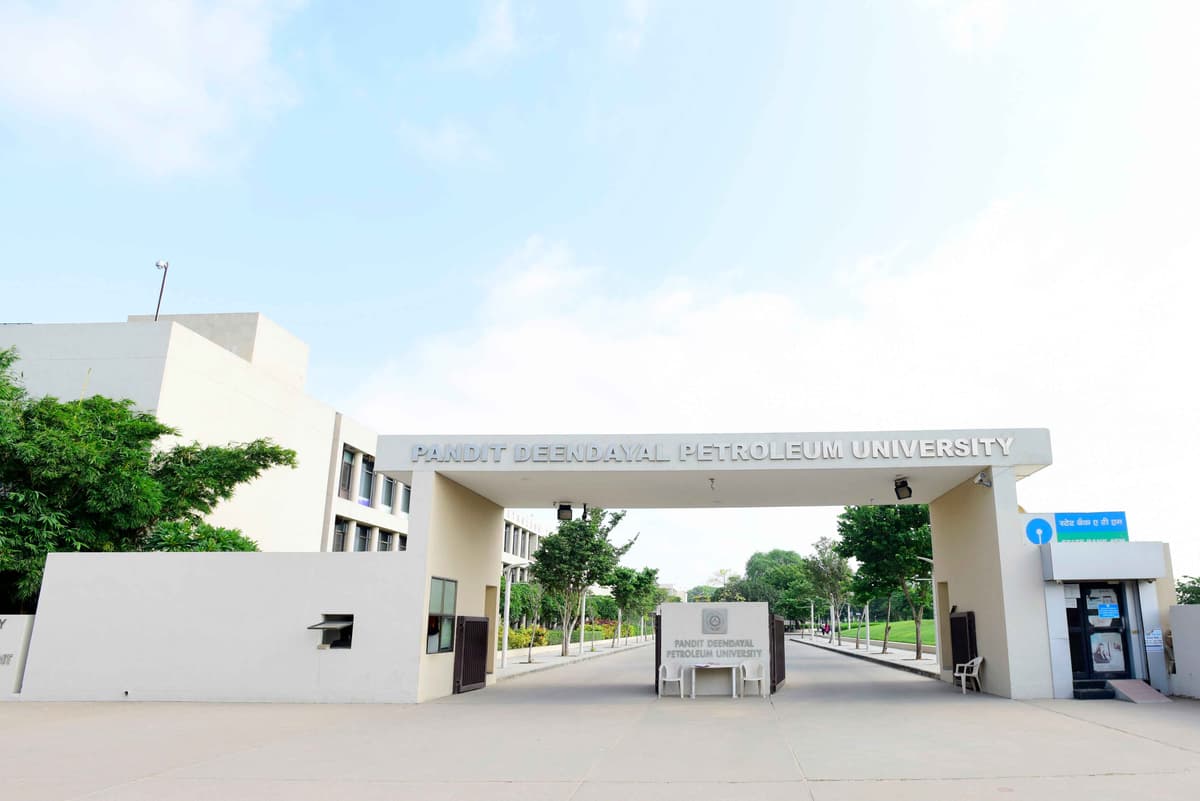 Pandit Deendayal Petroleum University, School of Technology-gallery-image-3