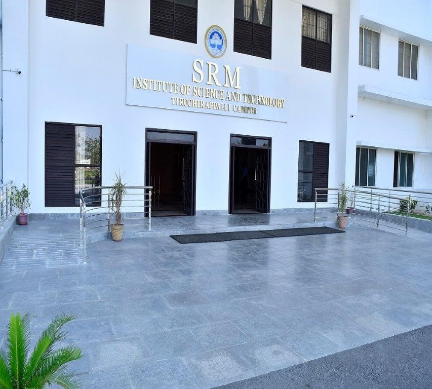 SRM Institute of Science and Technology-gallery-image-4