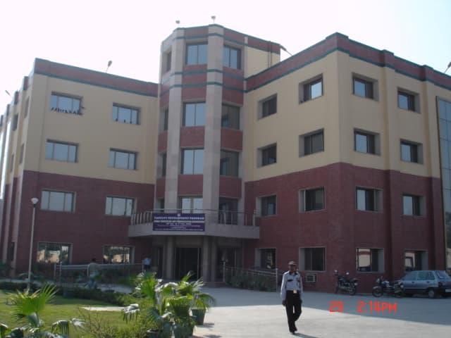 Ambedkar Institute of Advanced Communication Technologies and Research-gallery-image-1
