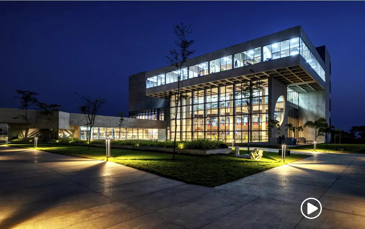 Woxsen School of Business-gallery-image-2