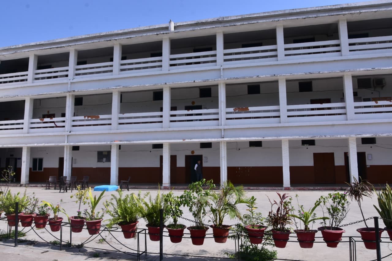 DAV PG College Lucknow-image