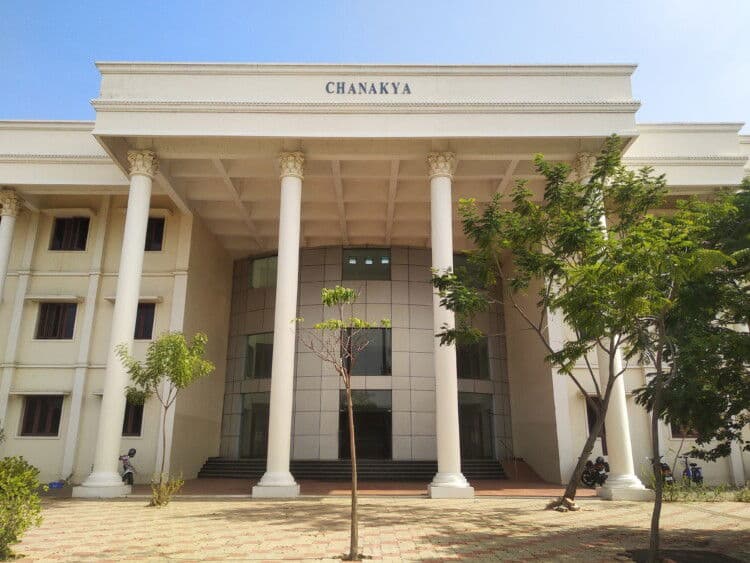 Sastra University, School of Law-gallery-image-4