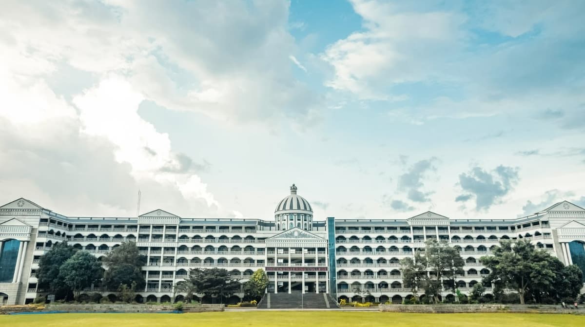 Administrative Management College-gallery-image-0