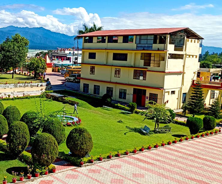 Combined PG Institute of Medical Sciences and Research-gallery-image-1