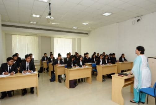 Amity Global Business School Pune-gallery-image-4