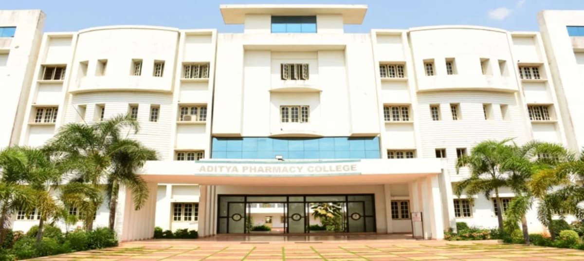 Aditya College of Pharmacy and Science-gallery-image-1