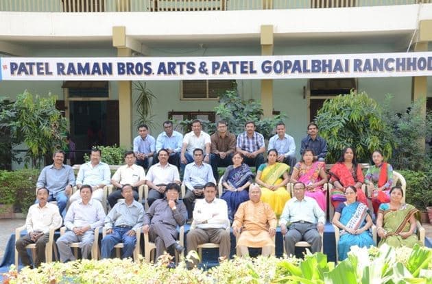 P.R.B.arts and P.G.r.commerce college bardoli-gallery-image-1
