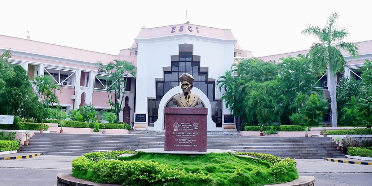 ESCI School of Post Graduate Studies-gallery-image-3