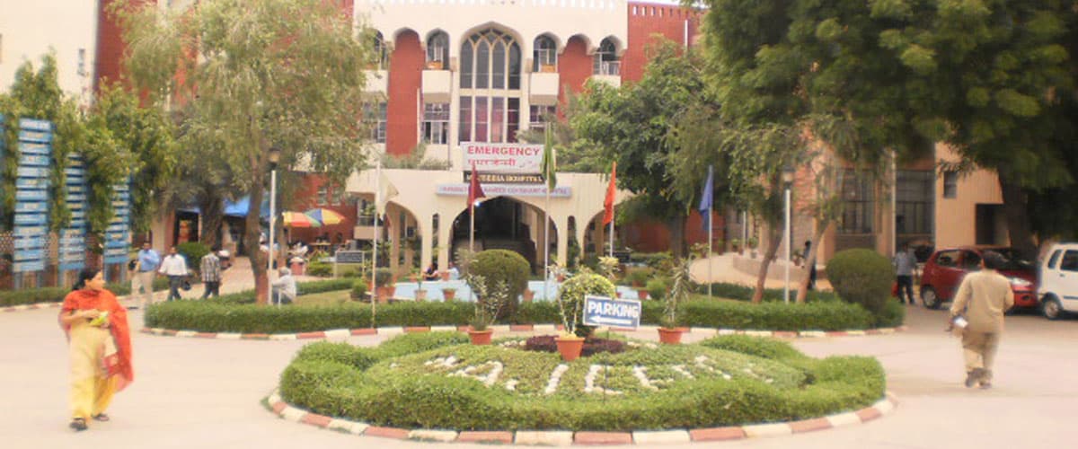 Jamia Hamdard-gallery-image-4