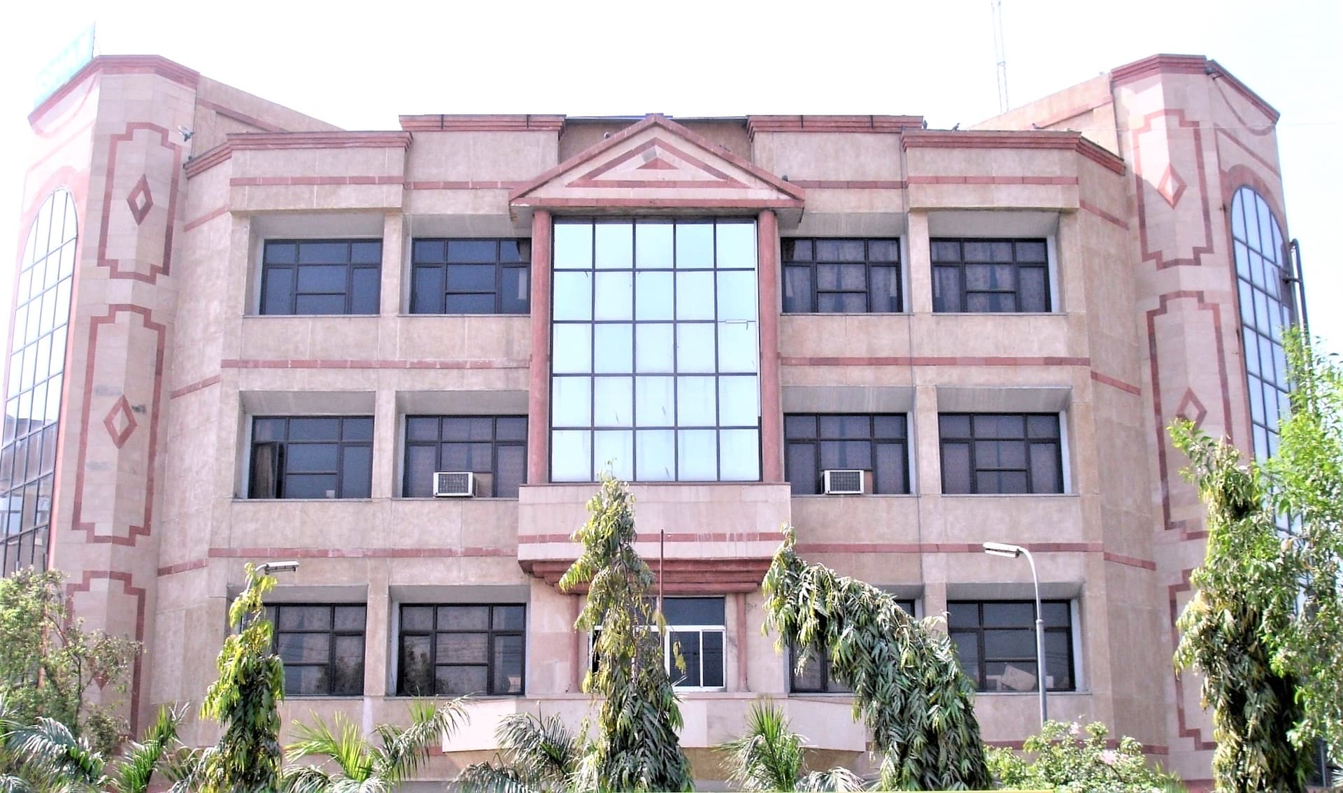 Ishan Educational Institutions-image