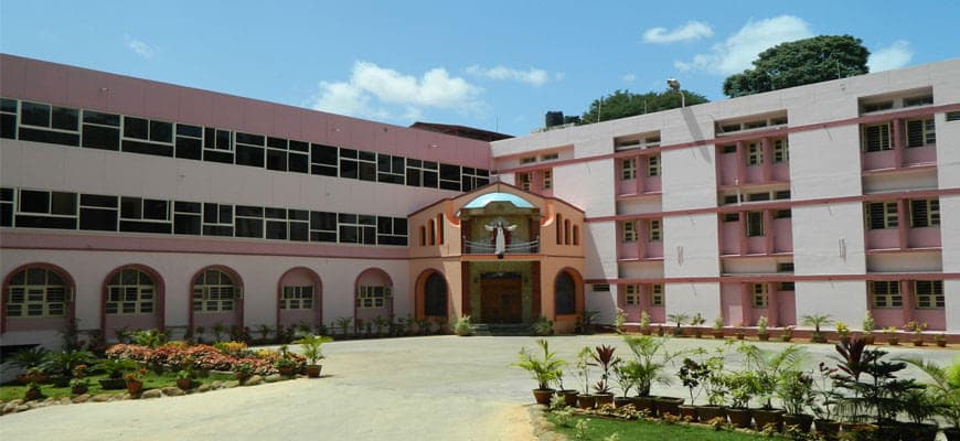 Bhavan's Sheth RA Shah College of Arts and Commerce-gallery-image-4