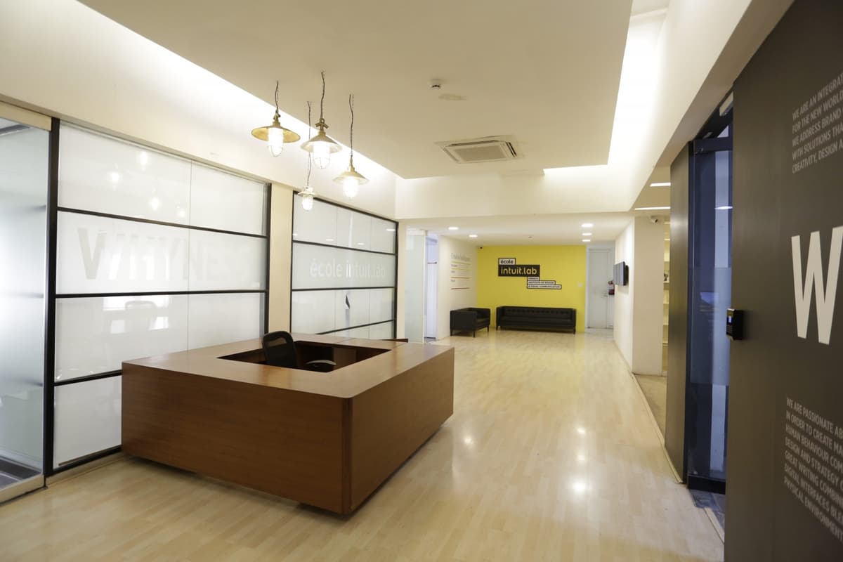 Ã‰COLE INTUIT.LAB French Institute of Design and Visual Communication-gallery-image-1