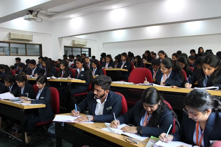 Pillai Business School-gallery-image-4