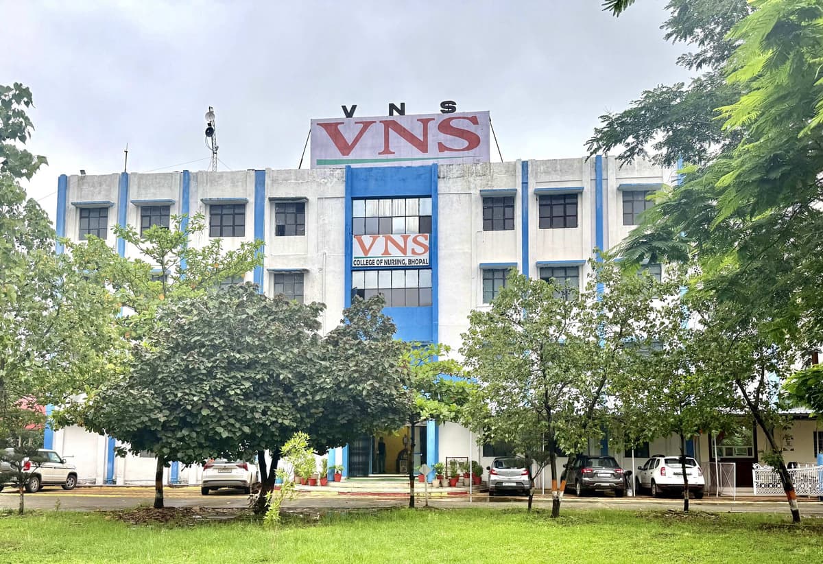 VNS Business School-gallery-image-4