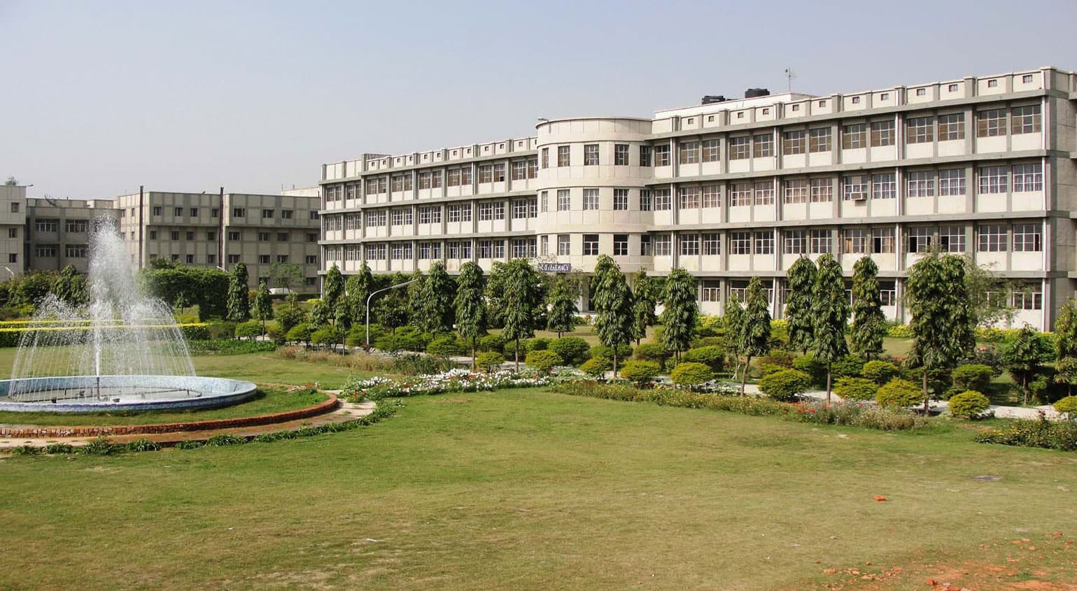 Ram-Eesh Group of Institutions-image