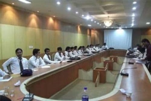 IIMT Law College-image