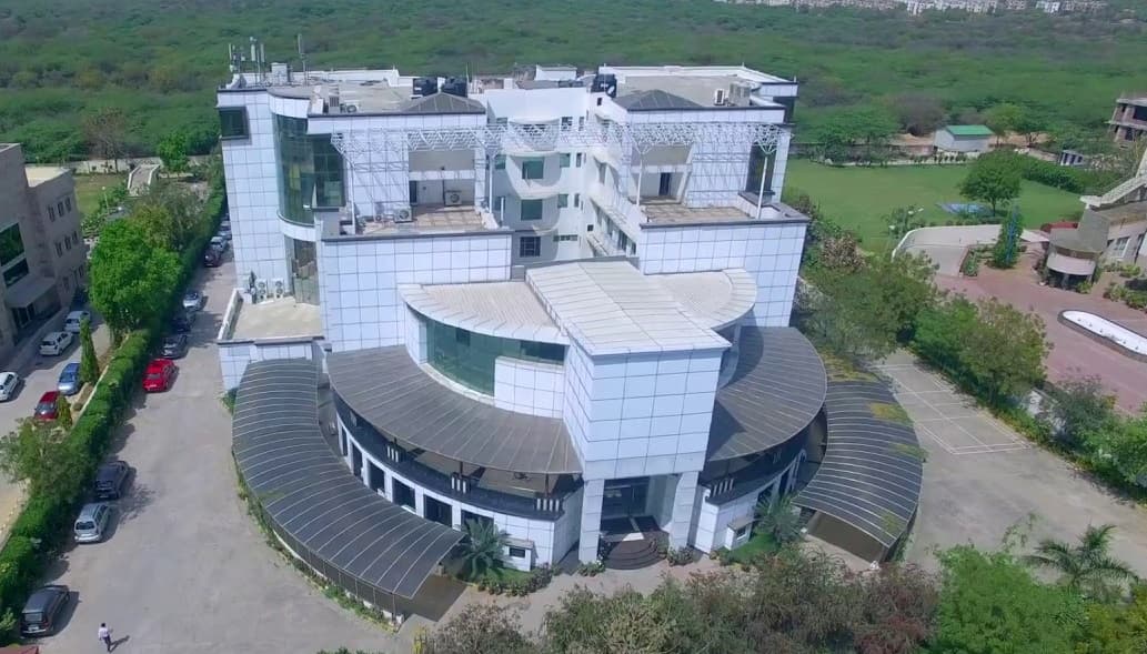 Sri Sharada Institute of Indian Management and Research-image