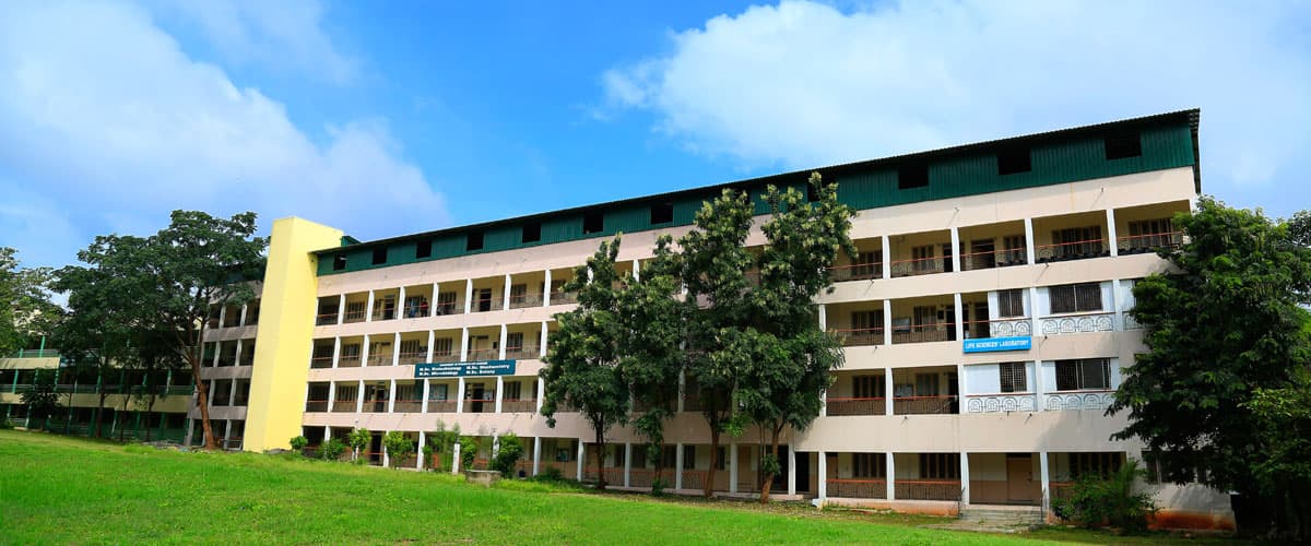 Pooja Bhagavat Memorial Mahajana Post Graduate Centre-image