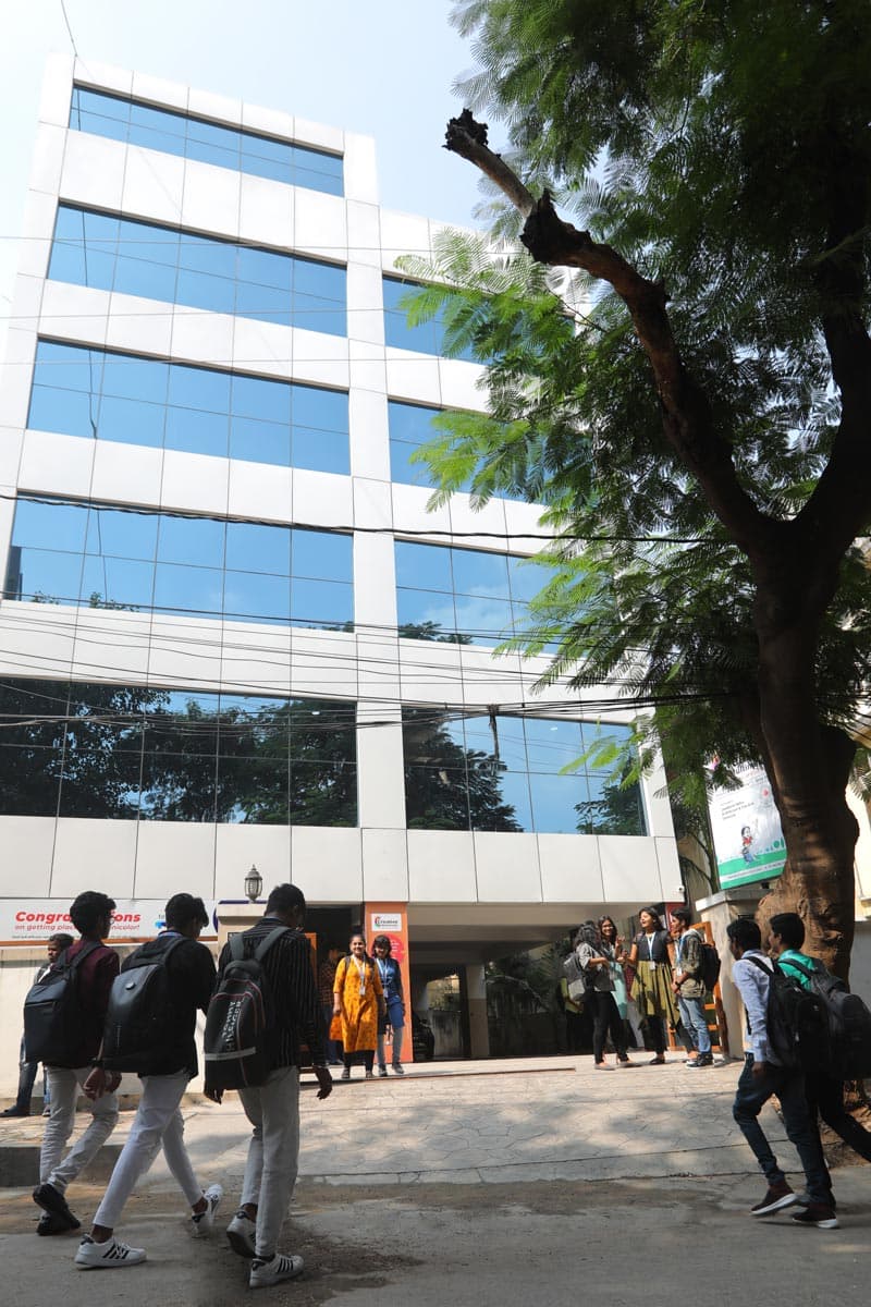 Creative Multimedia College of Fine Arts-gallery-image-2