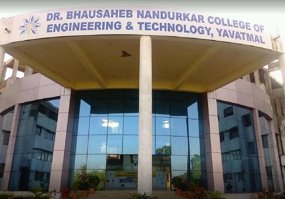 Dr. Bhausaheb Nandurkar College of Engineering and Technology-gallery-image-2