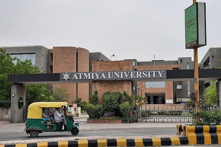 Atmiya Institute of Pharmacy, Atmiya University-gallery-image-4