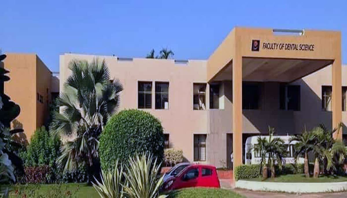 Faculty of Dental Science, Dharmsinh Desai University-image