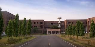 College of Engineering Sciences & Technology-image