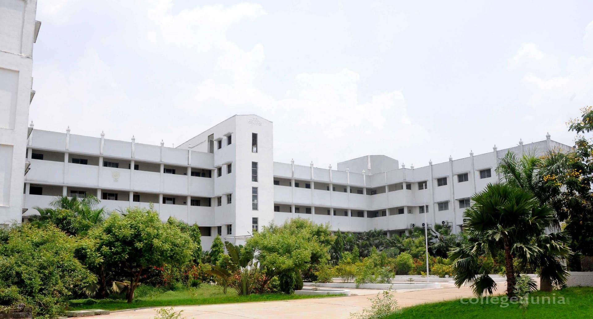 Bhajarang Engineering College-image