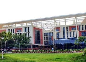 BML Munjal University, School of Law-gallery-image-1