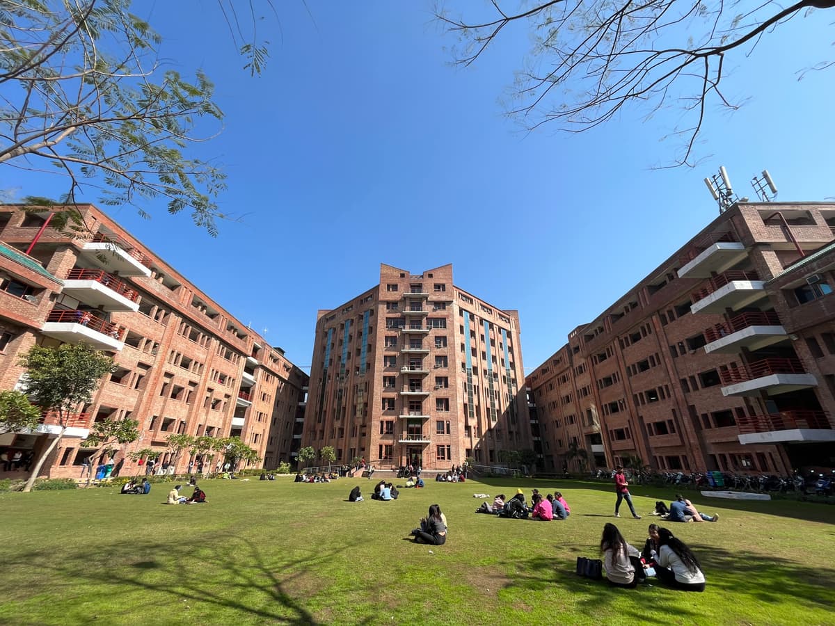 Sharda University, School of Agricultural Sciences-gallery-image-2