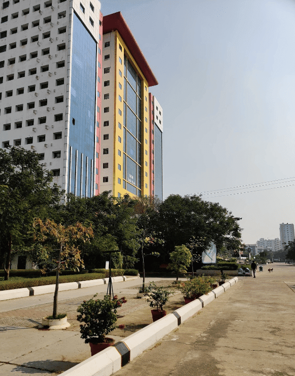 SRMIST Directorate of Online Education-gallery-image-1