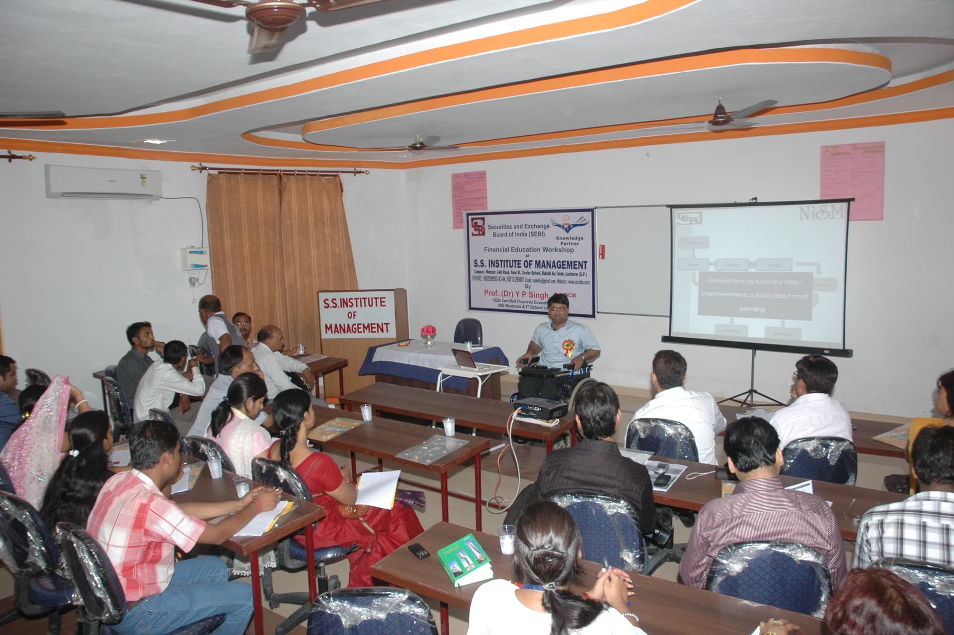 SS Institute of Management-image