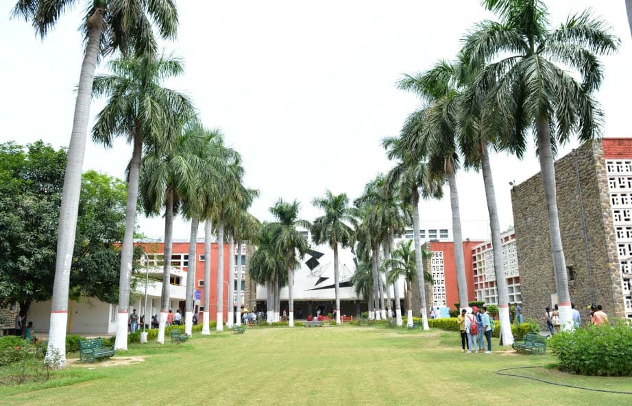 Post Graduate Government College-image