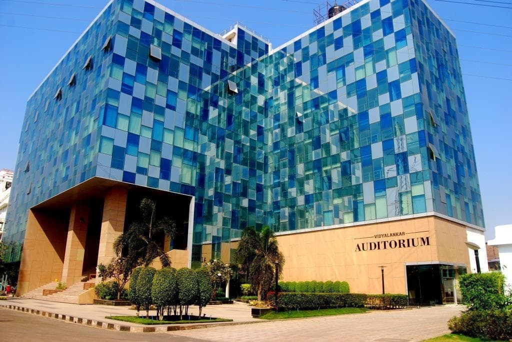 Vidyalankar School of Business-image