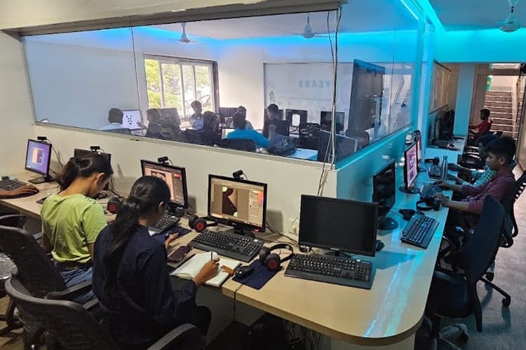 Cosmos Creative Academy Pune-gallery-image-4