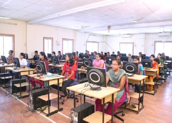 Dr. Suryakanta R. Ajmera M.C.A. College For Women Deopur-gallery-image-2