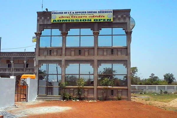 Drona College, College of IT and Applied Social Sciences-image