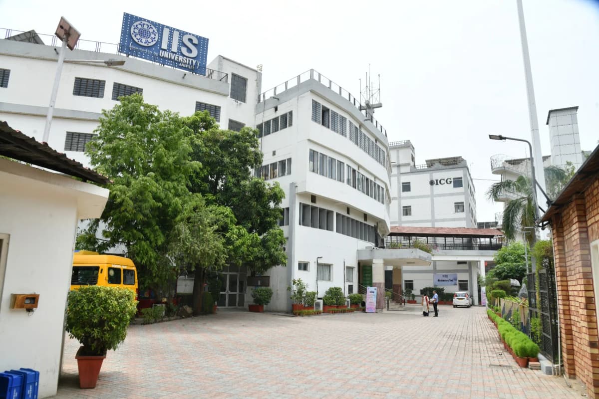 IIS University, Department of FMS-gallery-image-1